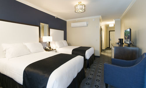 Bicycle Street Inn And Suites ماكيناك أيلاند المظهر الخارجي الصورة